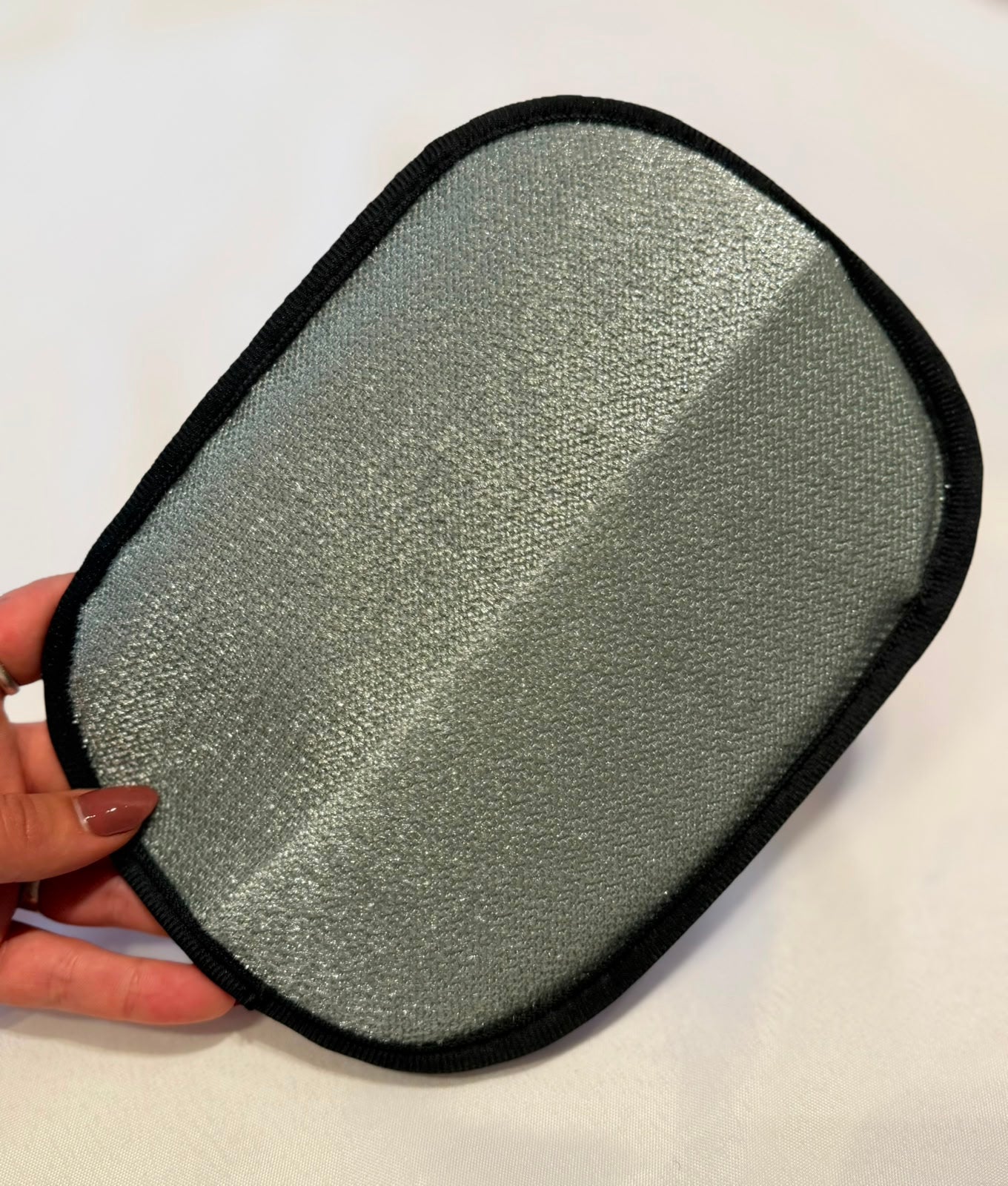 Guante Quita Pelos Premium – Más Caricias, Menos Pelos por Toda la Casa